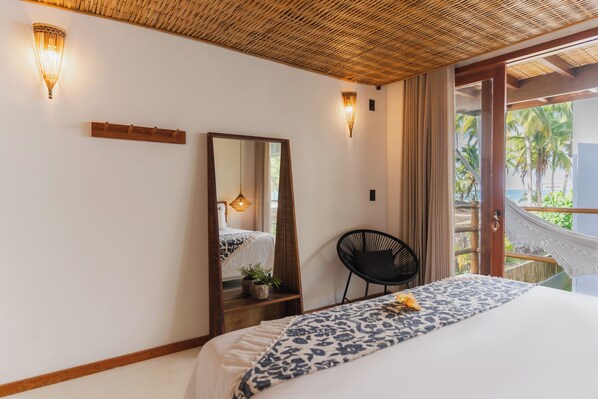 Loft, 2 chambres, patio, vue partielle sur l'océan