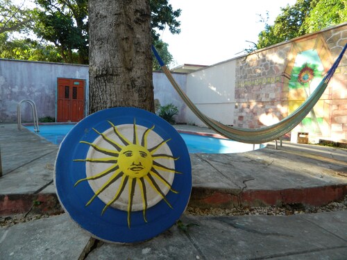 Habitacion privada en el centro, con Piscina