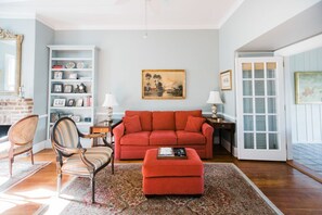 Téléviseur à écran plat