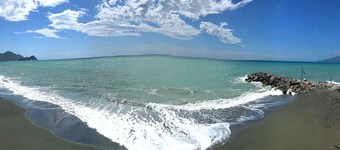 Just 100 meters. from the beach and convenient shops