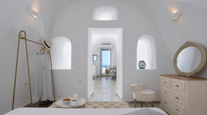 1 Schlafzimmer, Minibar, Zimmersafe, laptopgeeigneter Arbeitsplatz