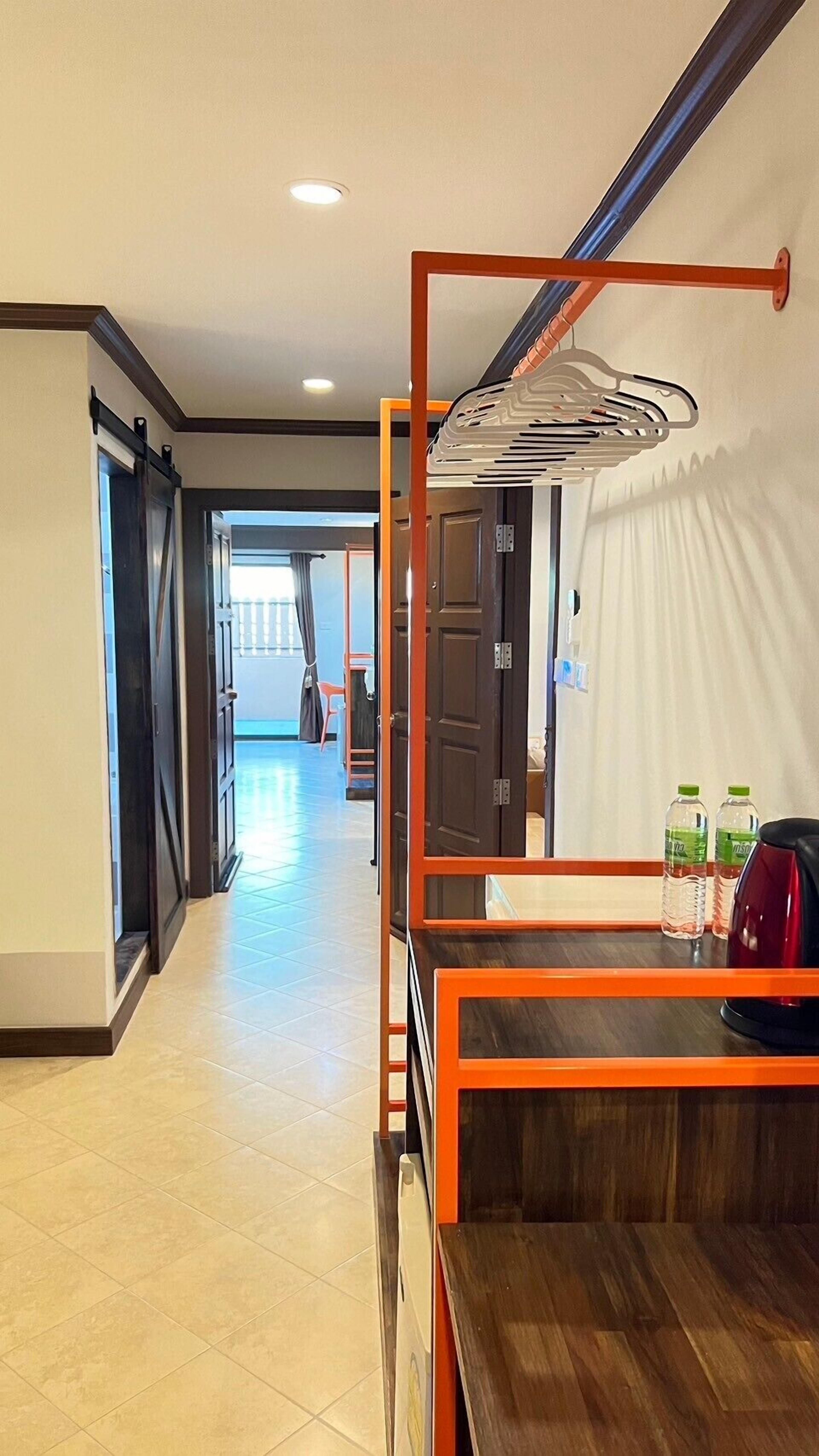 Superior Family | In-room safe, desk, laptop workspace, bed sheets