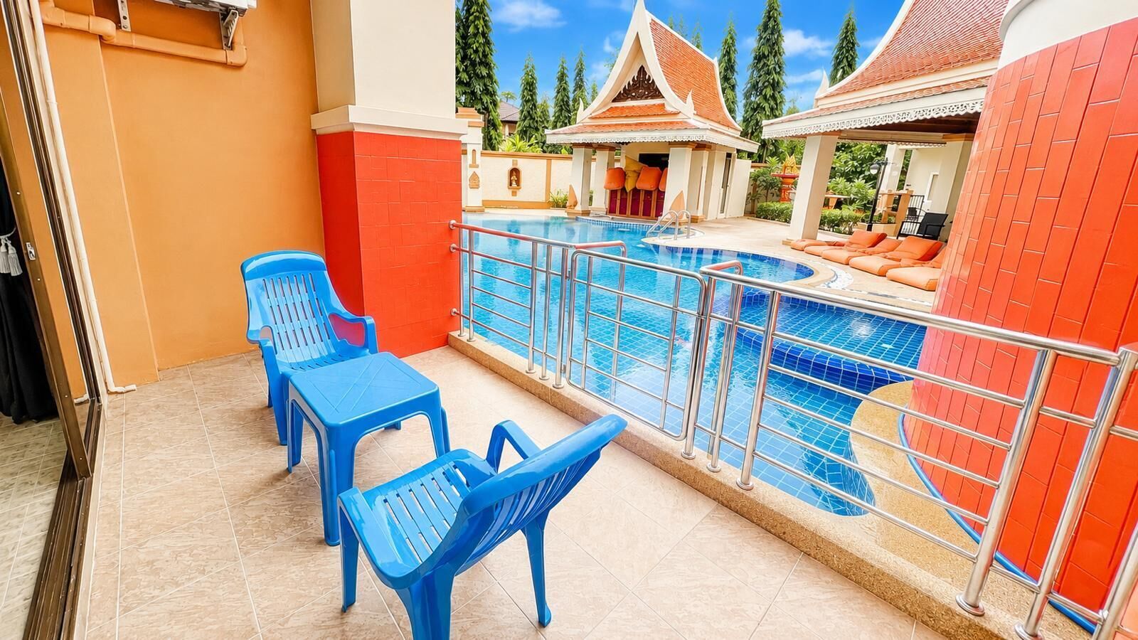 Double Room, 1 King Bed, Pool Access, Pool View | Balcony view