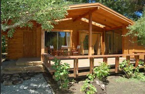 Family Cabin, 3 Bedrooms | Terrace/patio - Cabañas - Casa Lago Villarrica (Villarrica)