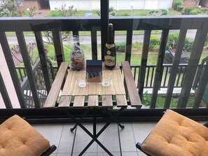 Outdoor dining - The Sweet Nest 224! (Villers-sur-Mer)