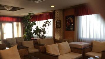 Àrea amb seients del vestíbul