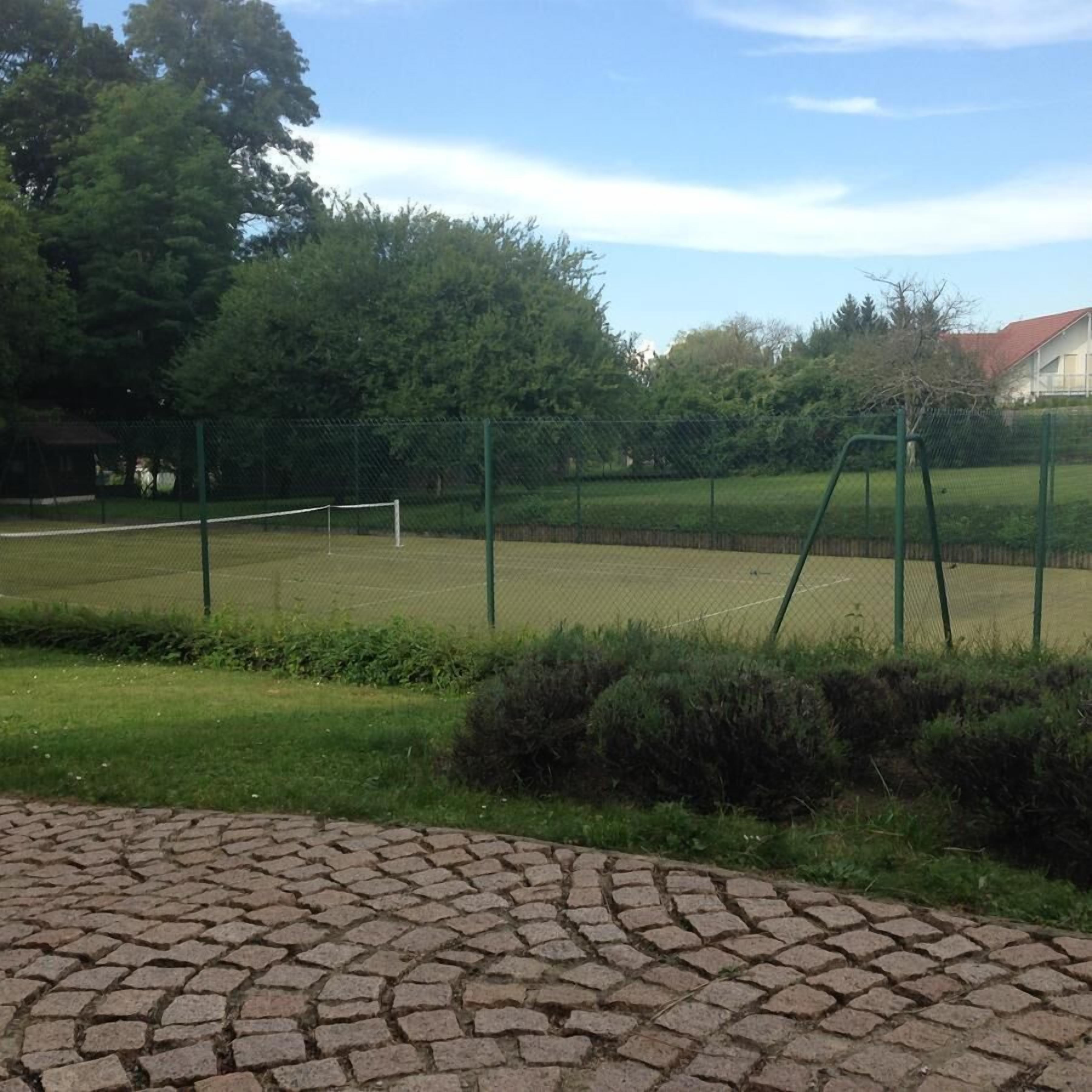 tennis court