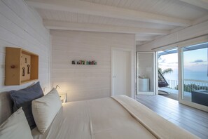 Deluxe Double Room | Minibar, individually decorated, individually furnished, soundproofing - JUST BE (Piraino)