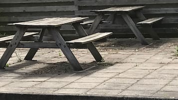 Aire de pique-nique/barbecue