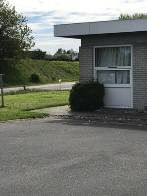 Property entrance - Motel Hadsten (Hadsten)