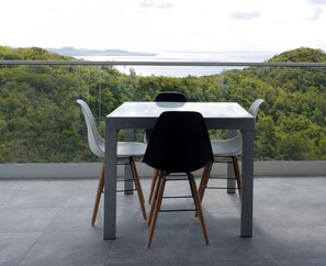 Dining - Apartment Curaçao, Eden Résidence (Sainte-Luce)