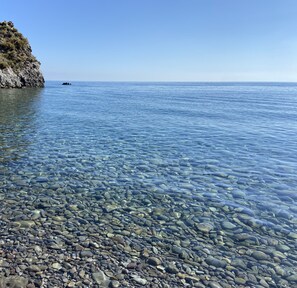 Beach nearby, sun-loungers - Eolian House Sole - Unique sunrise (Lipari)