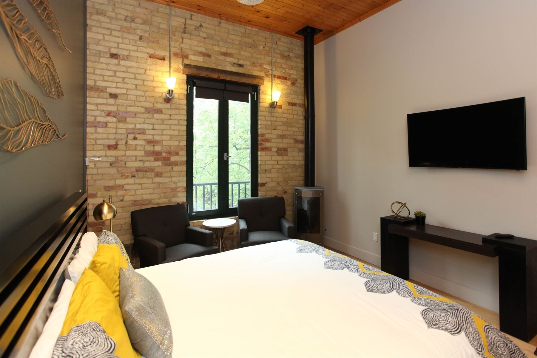 1 bedroom, iron/ironing board, WiFi