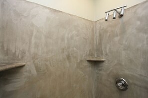 Bathtub, hair dryer