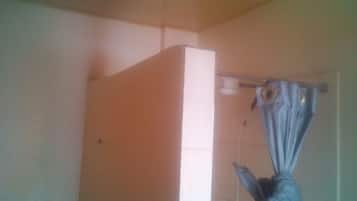 Double Room | Bathroom amenities | Shower, free toiletries, slippers, towels