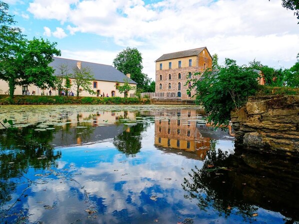 Pool - L'Ilot du Moulin (Mordelles)