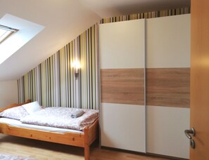 2 chambres, fer et planche à repasser, Wi-Fi, literie fournie