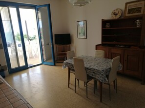 Dining - Salento - Apartment (ground floor) in villa on the sea (Tricase)