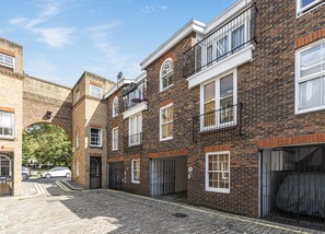 Exterior - Gorgeous 3 bed house in Maida Vale (London)