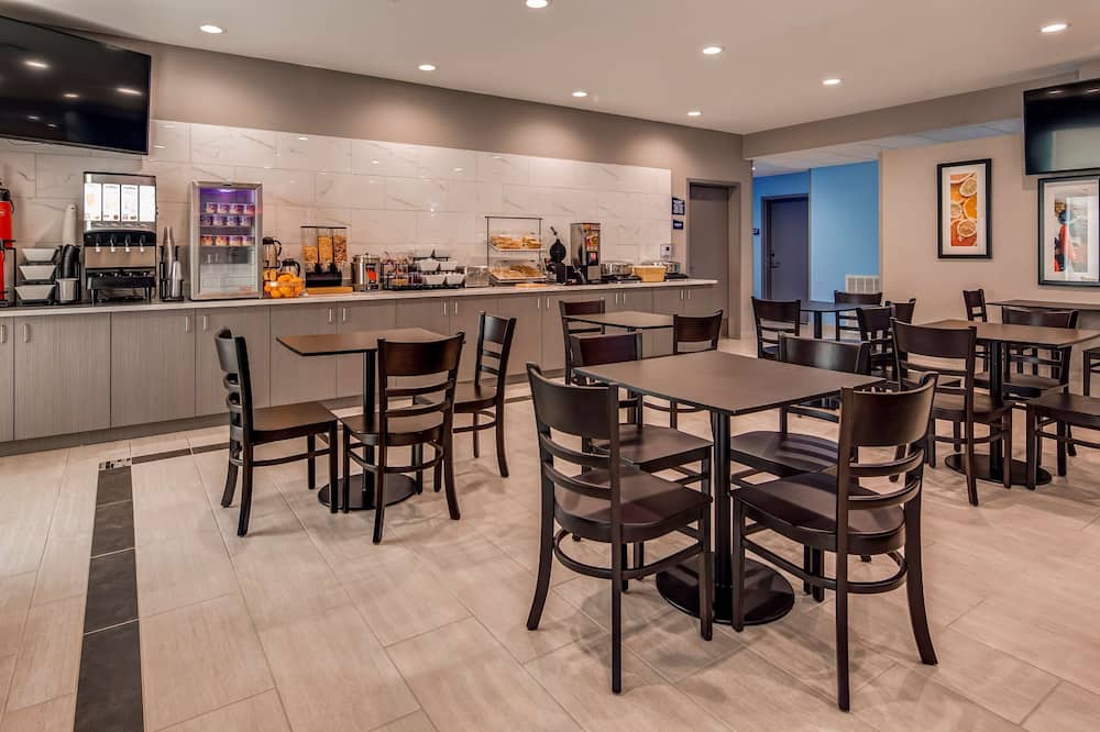 SureStay Plus Hotel by Best Western Humble