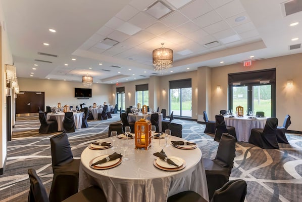 Meeting facility