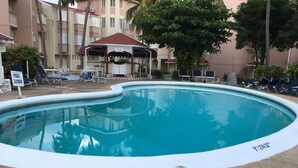 Terrace/patio - Ocho Rios Villa with Beach Access (Ocho Rios)