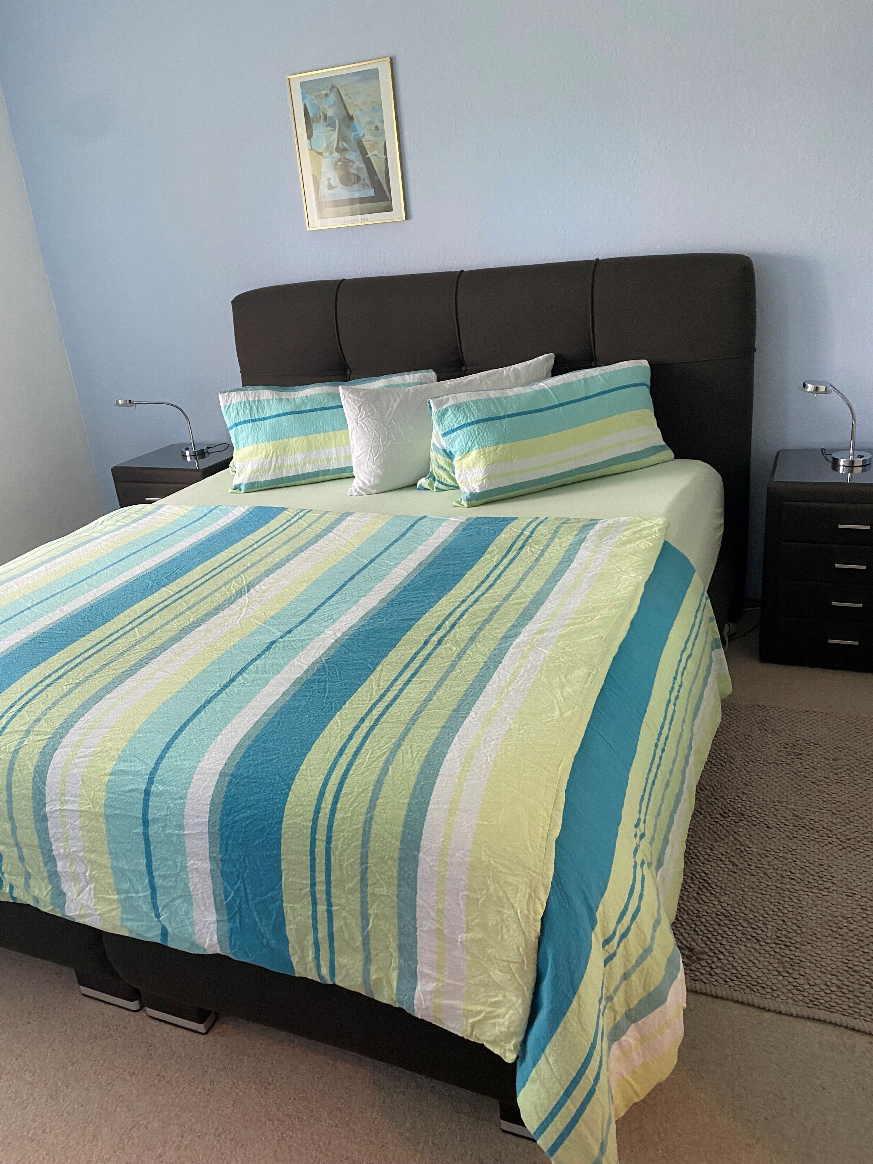 4 bedrooms, desk, iron/ironing board, free WiFi