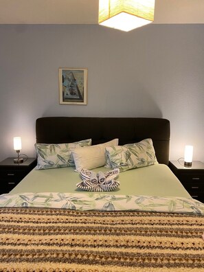 4 habitaciones, escritorio, tabla de planchar con plancha y wifi gratis 