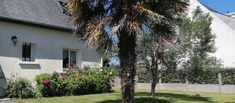 Detached house with enclosed garden