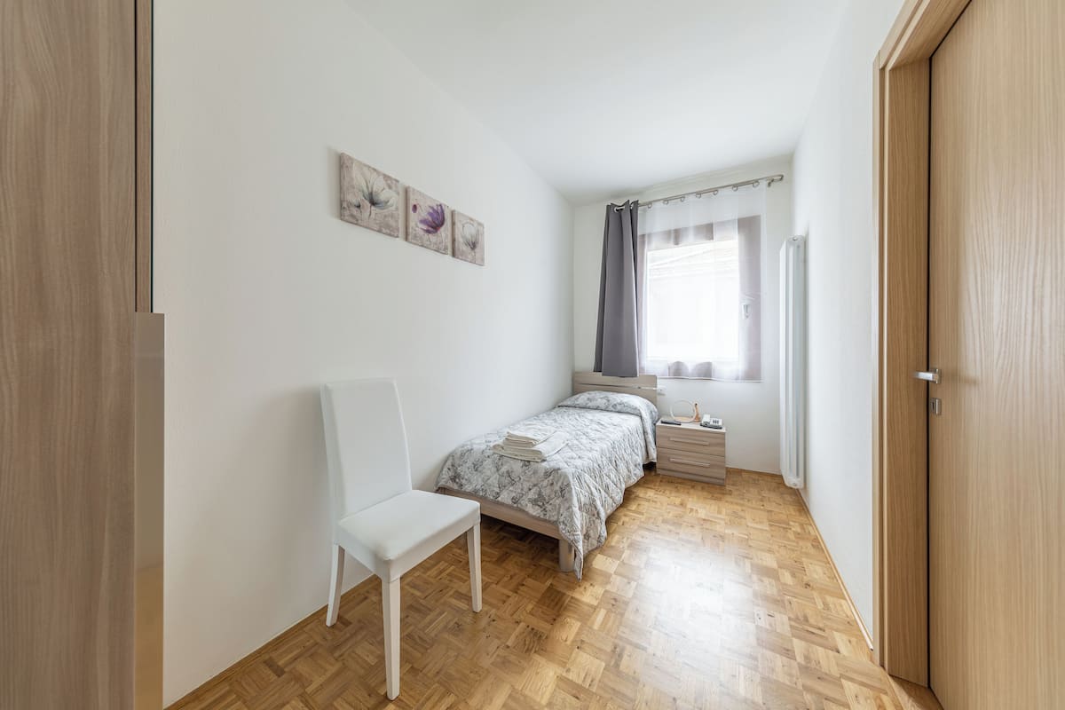 Basic Room