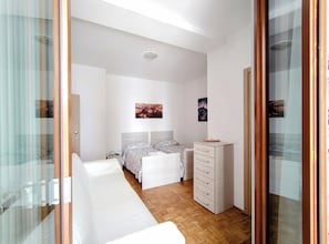 Basic Double Room | In-room safe, WiFi (free), bed sheets - Hotel da Marco (Vigo di Cadore)