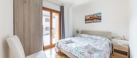 Basic Double Room with Terrace | In-room safe, free WiFi, bed sheets