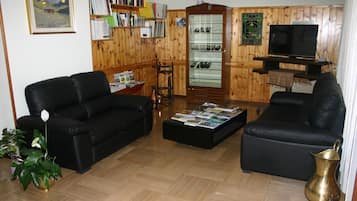 Lobi oturma alanı