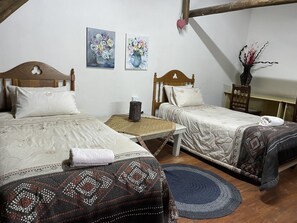 2 bedrooms, desk, free WiFi