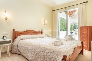 3 habitaciones y caja de seguridad en la habitación 