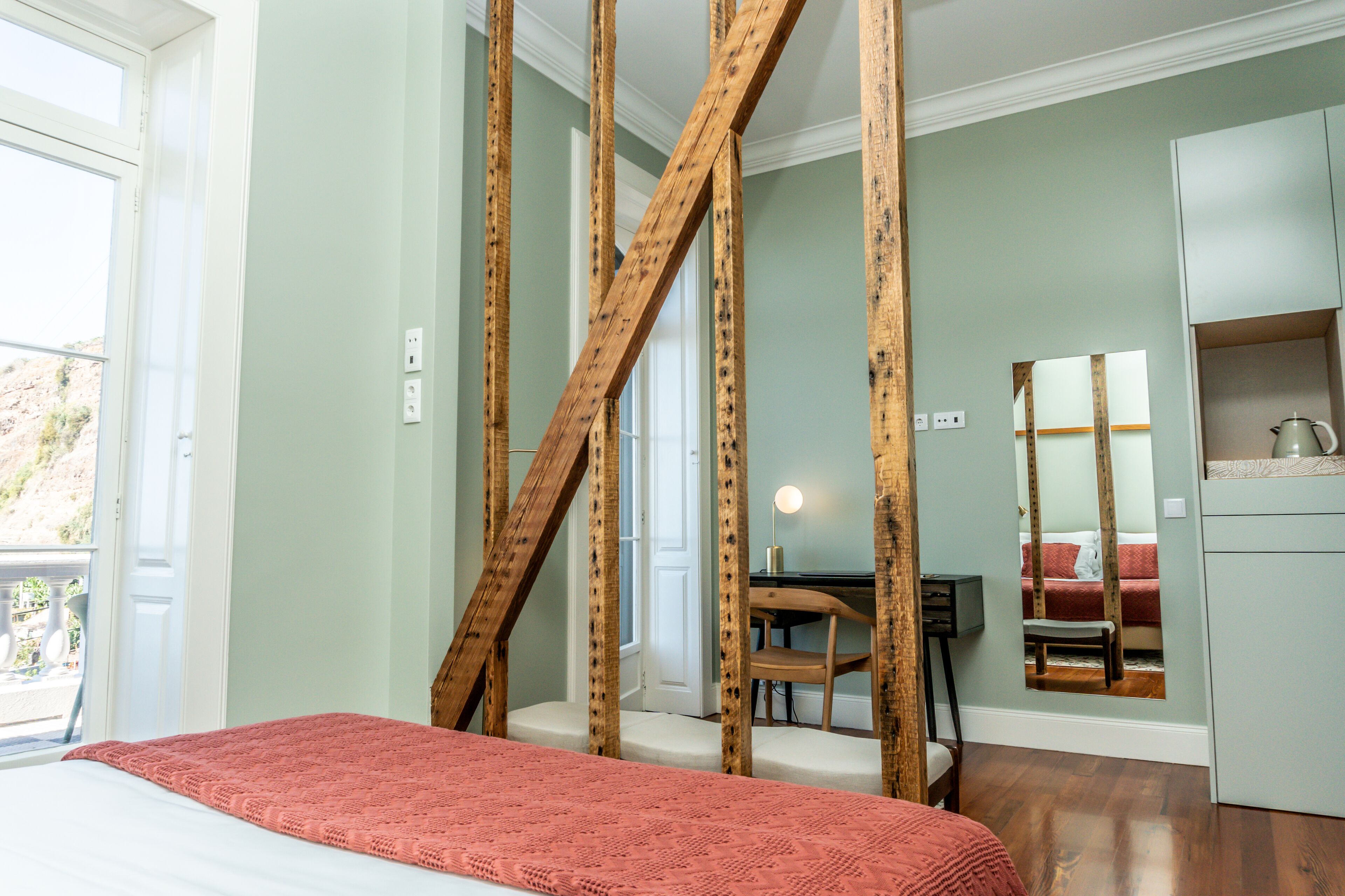 suite, ocean view | 1 bedroom, minibar, in-room safe, desk