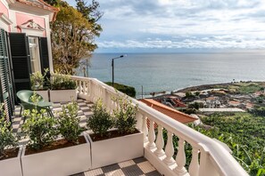 Suite, vista al océano | Vista del balcón