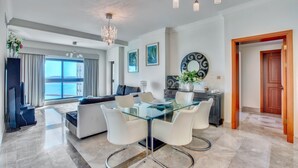 Apartment, 2 Bedrooms, Sea View - South North Residence Palm Jumeirah (Dubai)