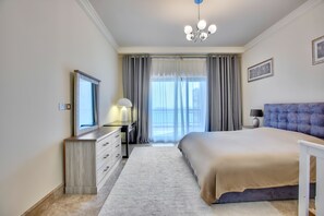 Apartment, 2 Bedrooms, Sea View | Individually decorated, individually furnished, blackout drapes