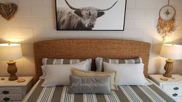 2 habitaciones, tabla de planchar con plancha y cuna de viaje