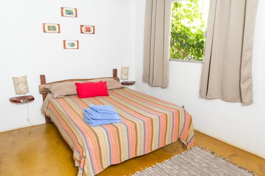 Quarto casal | Escrivaninha, Wi-Fi de cortesia