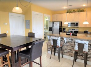 منزل - غرفتا نوم | تناول الطعام