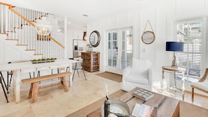 Dining - Villas at Sunset Beach by Forehand Rentals (Panama City Beach)