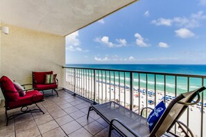 Condo, 1 habitación | Balcón