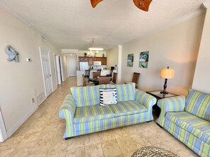 Condo, 2 Bedrooms | Living room