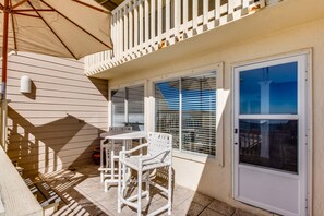 Maison en rangée, 2 chambres | Balcon