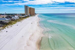 House, 2 Bedrooms | Beach