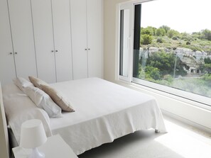 4 bedrooms, iron/ironing board, free WiFi, bed sheets - Villa with sea views, 4 bedrooms, free WIFI (Binisafuller)