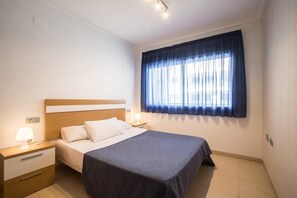 2 bedrooms
