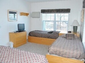 2 habitaciones, acceso a internet y ropa de cama 